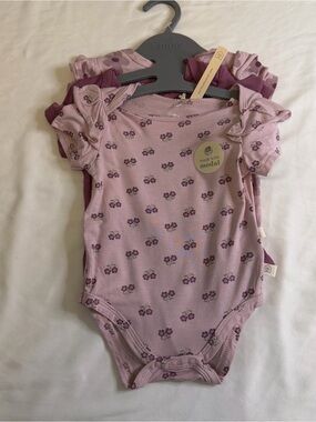 Snug 6-9M Girls Bodysuit Bundle Floral Purple Pink